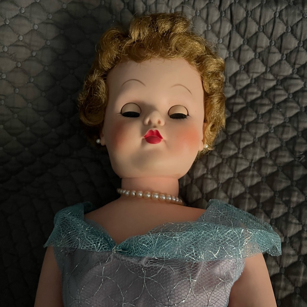 Vintage 1950's Doll - VGUC - Picture 11 of 12
